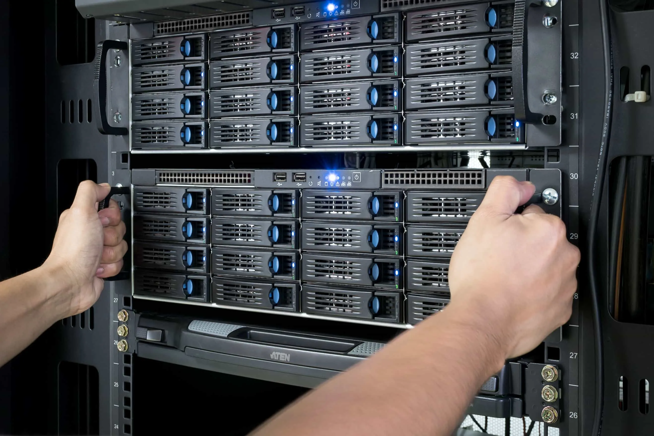 Panduan Lengkap Cara Memasang Server Dari Persiapan hingga Optimasi untuk Bisnis Anda
